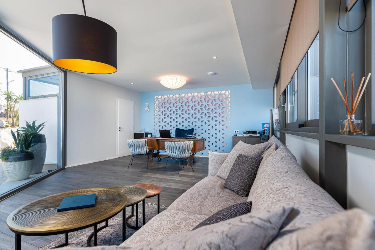 Onira Suite Dreams Χερσόνησος Εξωτερικό φωτογραφία