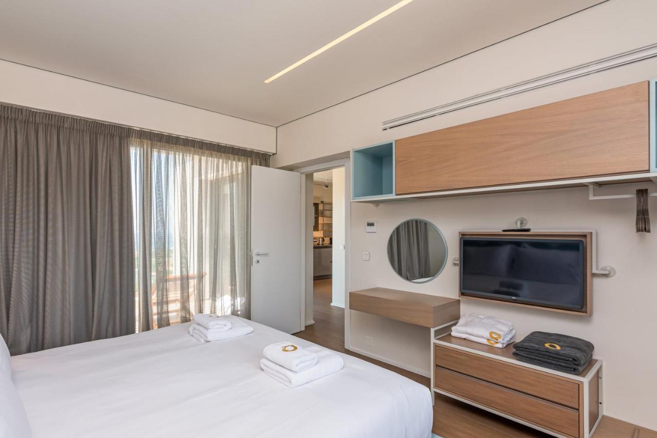 Onira Suite Dreams Χερσόνησος Εξωτερικό φωτογραφία