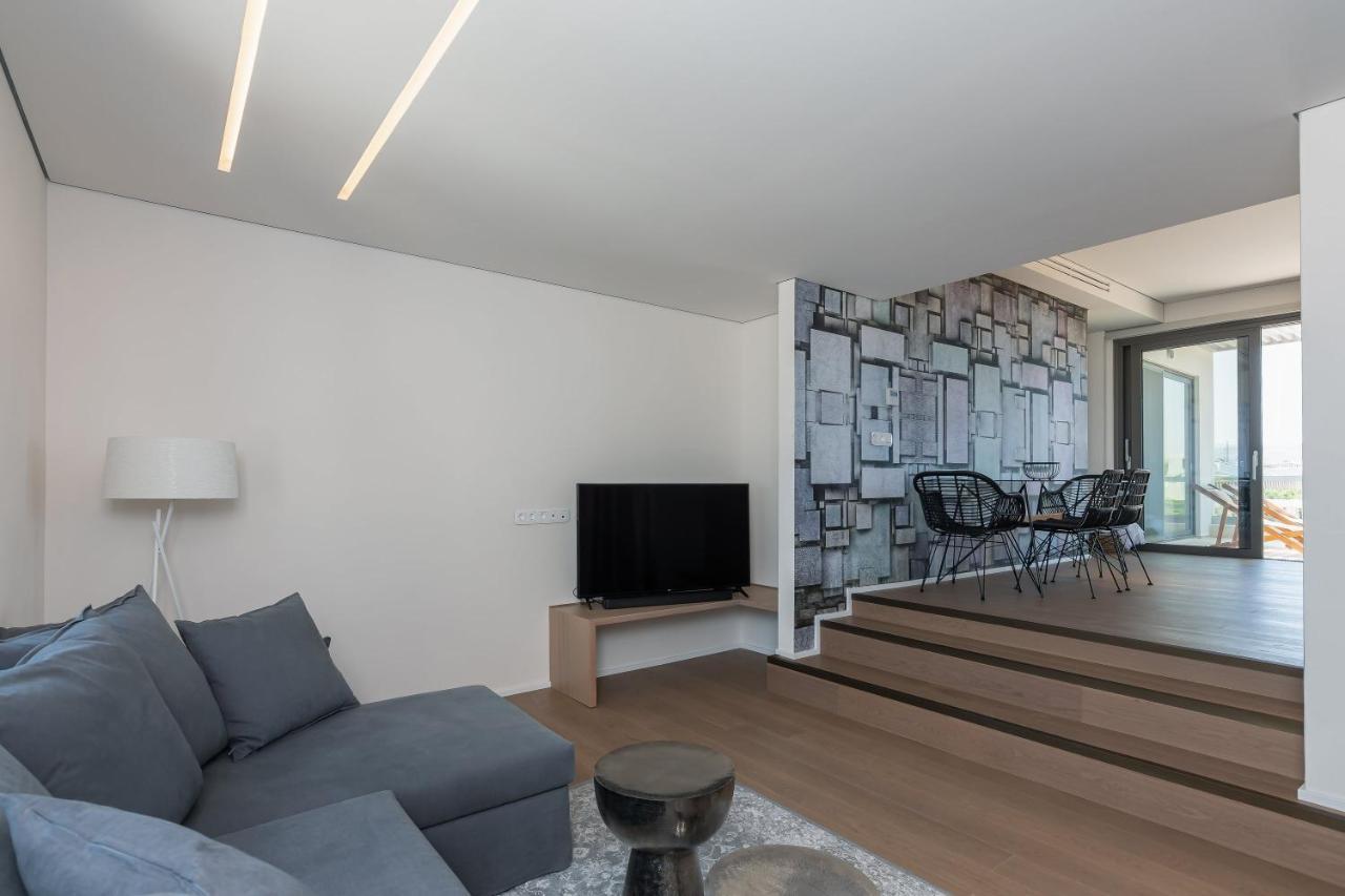 Onira Suite Dreams Χερσόνησος Εξωτερικό φωτογραφία