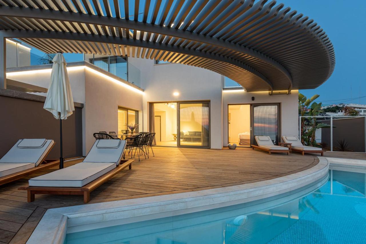 Onira Suite Dreams Χερσόνησος Εξωτερικό φωτογραφία